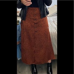 Midi length skirt - perfect for the fall